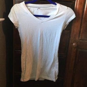 White tee shirt
